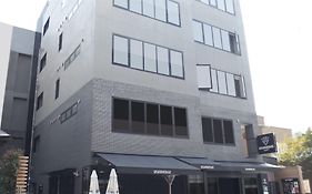 Mizuka Imaizumi 4 - Unmanned Hotel -